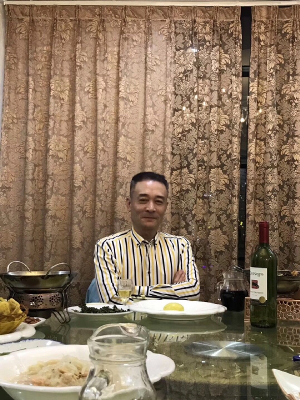 天涯孤独的第一张照片--福清婚介网