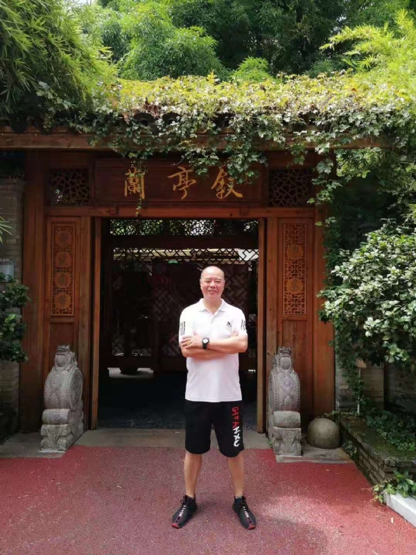 李国伟的第四张照片--福清婚介网