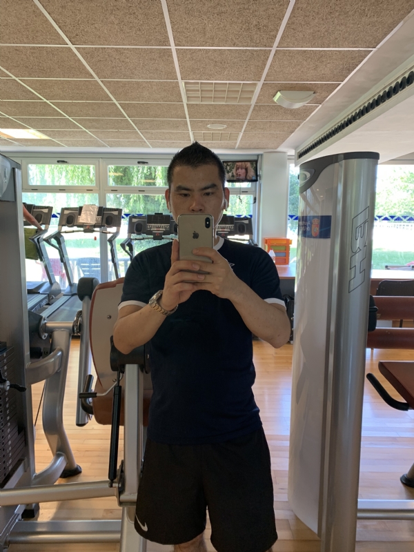 高兴的第三张照片--福清婚介网