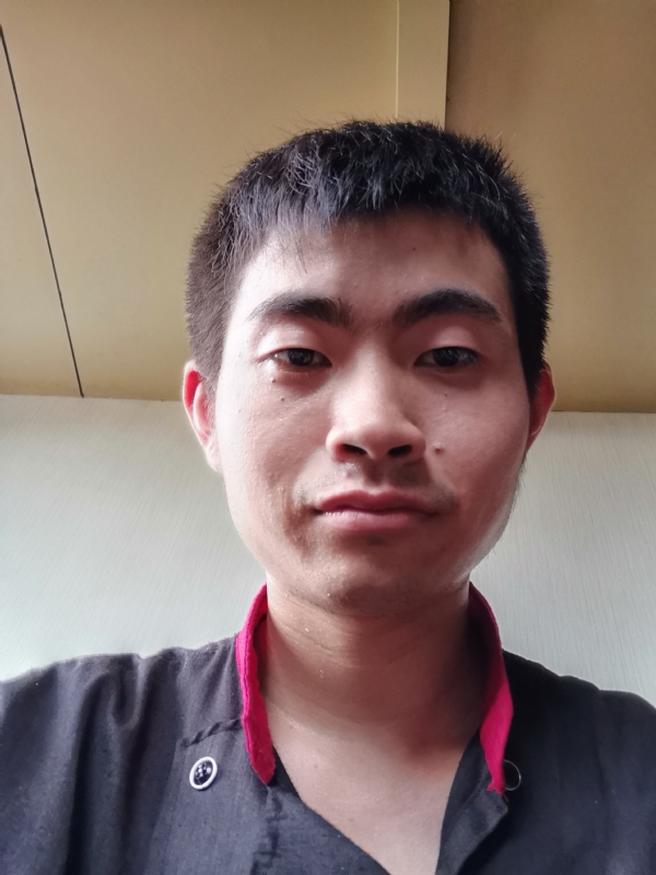 嗯的第一张照片--福清婚介网