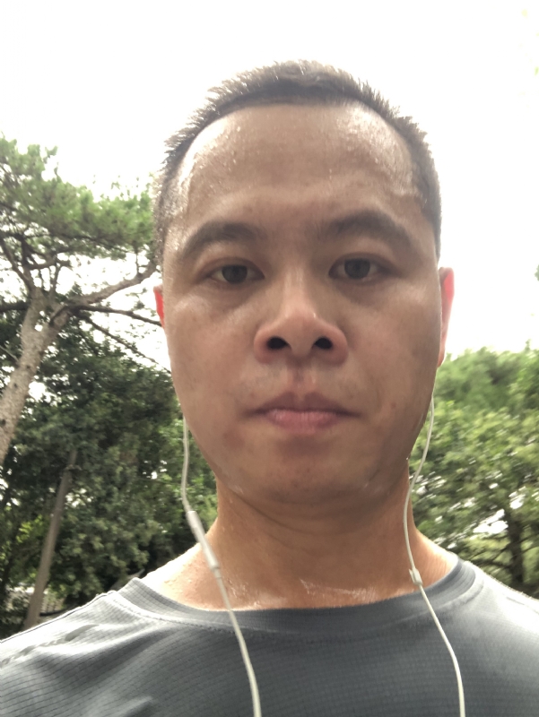 猩猩巨呃的第二张照片--福清婚介网