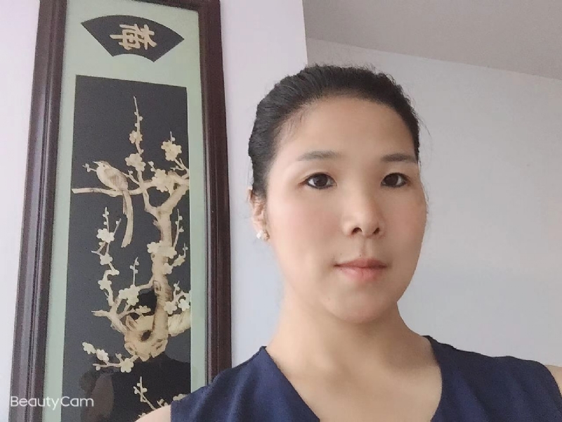 微笑的第一张照片--福清婚介网