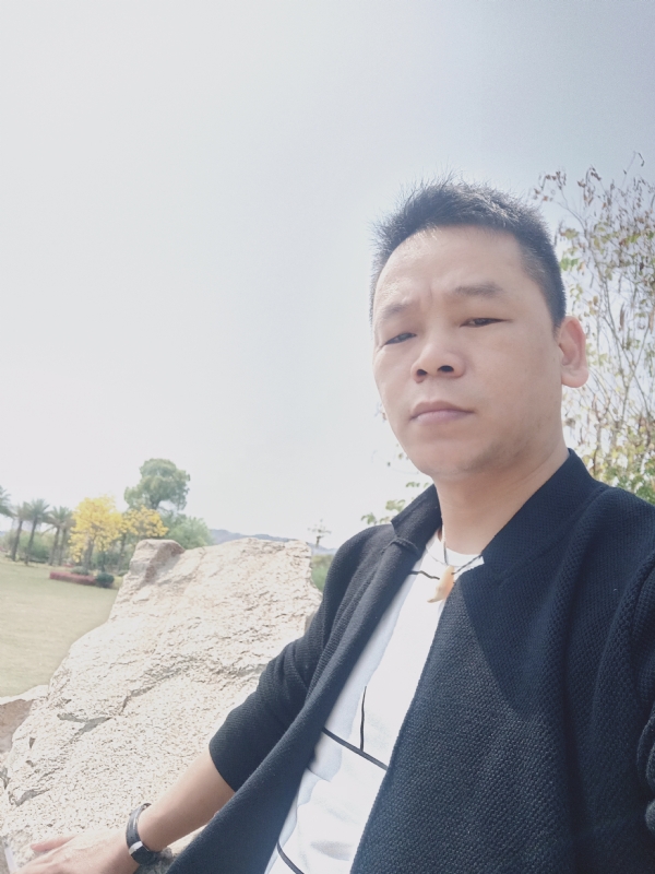 受伤的人的第一张照片--福清婚介网