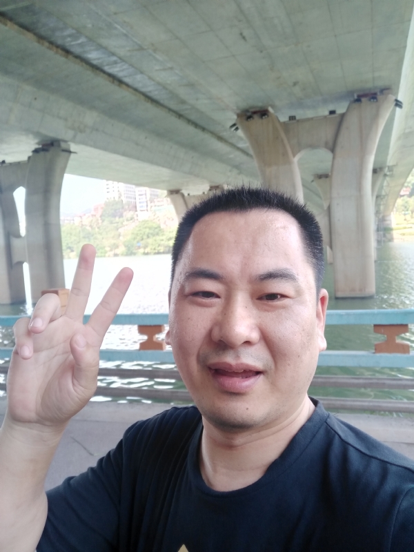 上人的第一张照片--福清婚介网