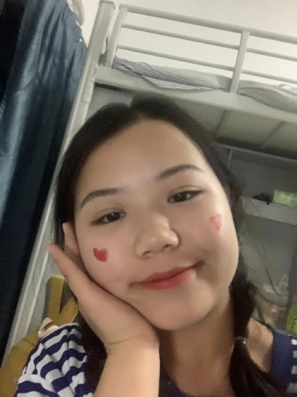 轻轻的一片云的第一张照片--福清婚介网
