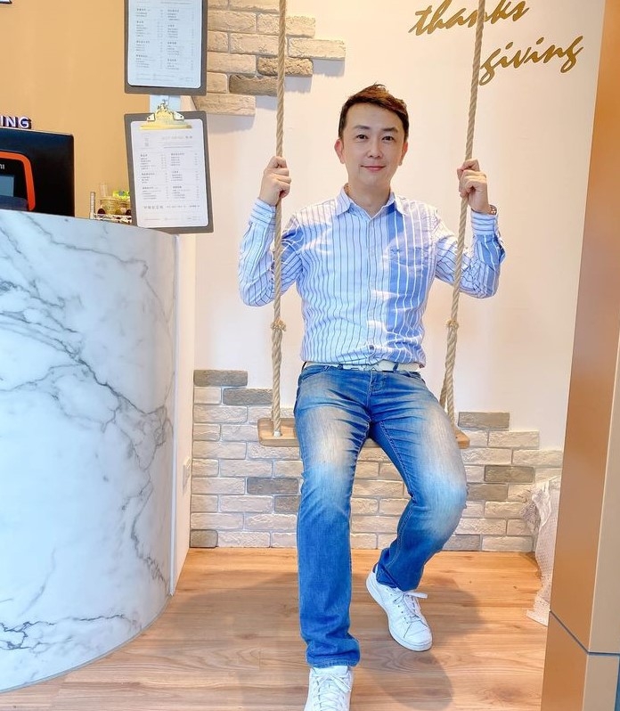 陈道明的第四张照片--福清婚介网