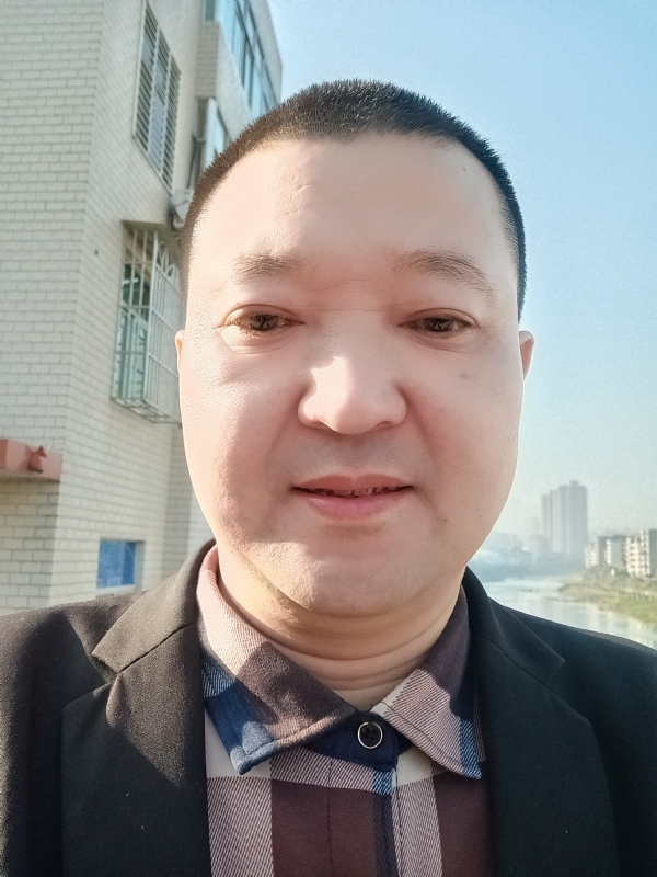 曾经受伤的心灵的第二张照片--福清婚介网