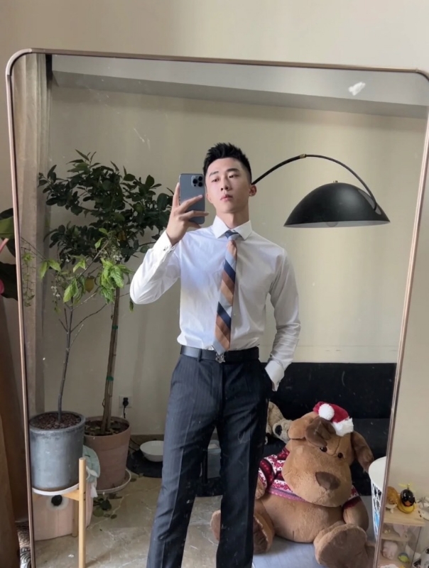 张浩的第一张照片--福清婚介网