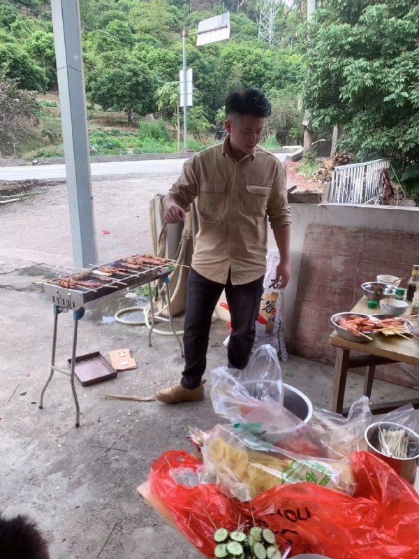 你黑我哟的第一张照片--福清婚介网
