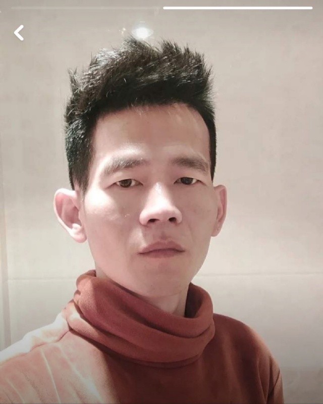白了少年头的第一张照片--福清婚介网