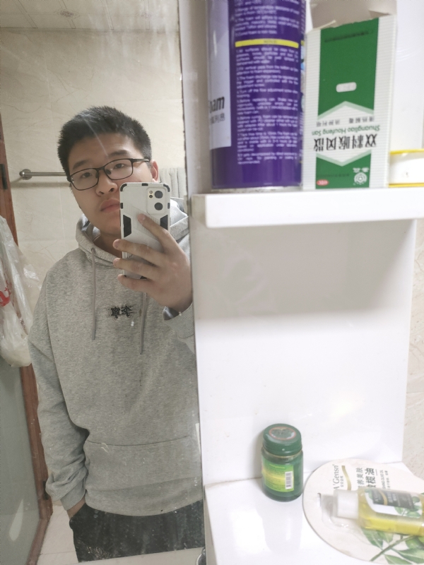 乌鸦坐飞机的第一张照片--福清婚介网
