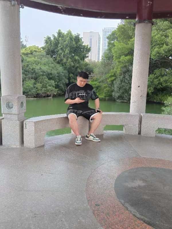 不善挽留的第一张照片--福清婚介网