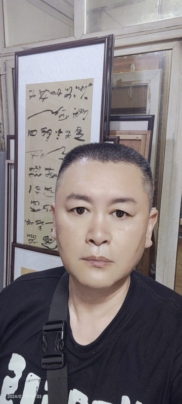 永恒的瞬间的第一张照片--福清婚介网